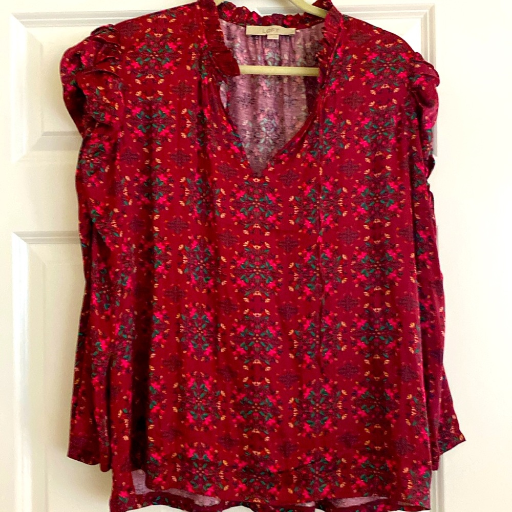 Loft Floral Cinched Sleeve Ruffle Tie Neck top